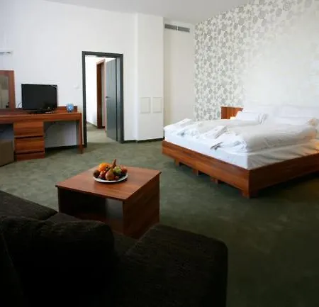 Ring Hotel Orechová Potôň